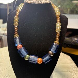 Elegant Multicolor Beaded Necklace‎